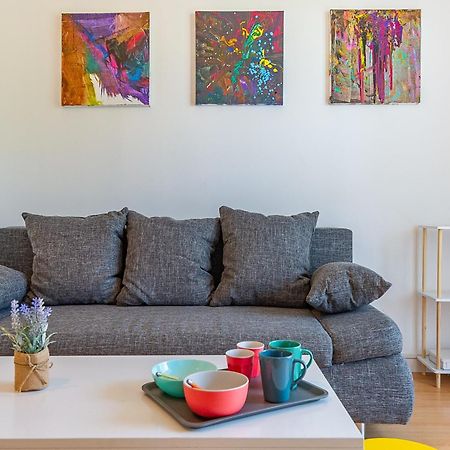 Cozy Corner Apartment Монтеврен Екстериор снимка
