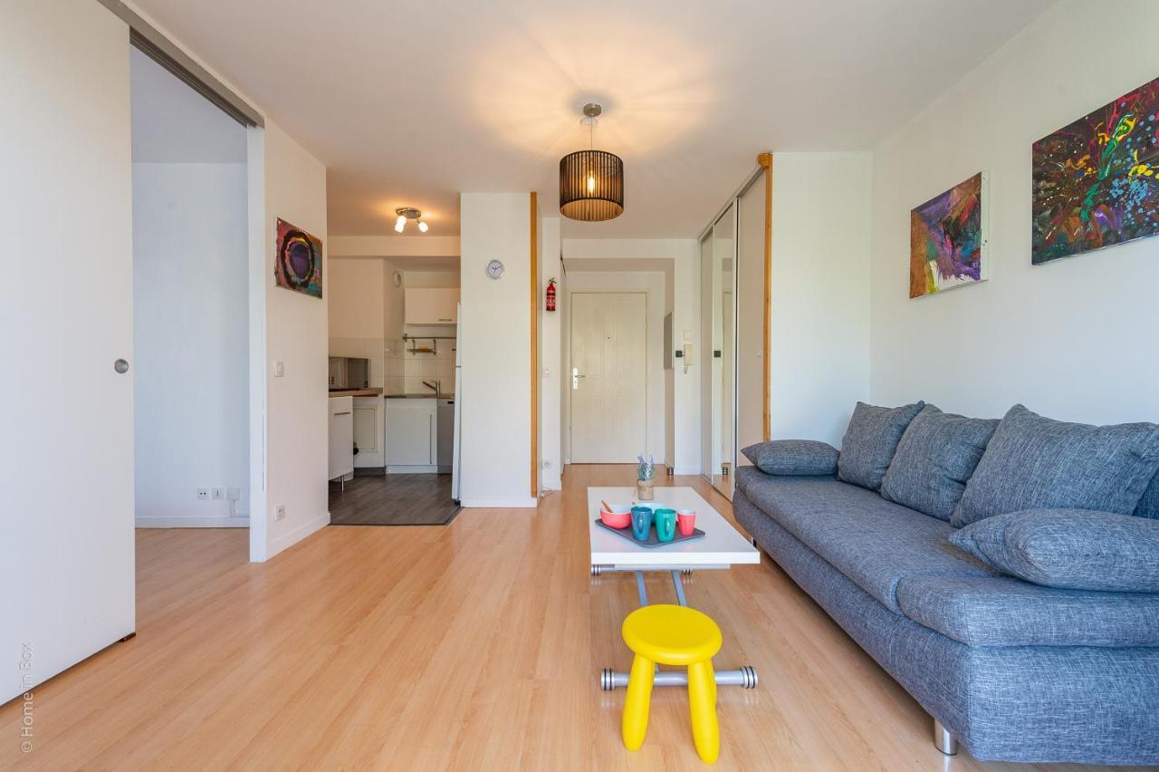 Cozy Corner Apartment Монтеврен Екстериор снимка