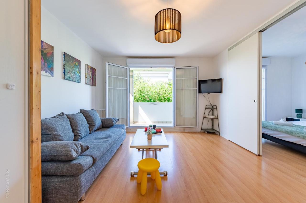 Cozy Corner Apartment Монтеврен Екстериор снимка