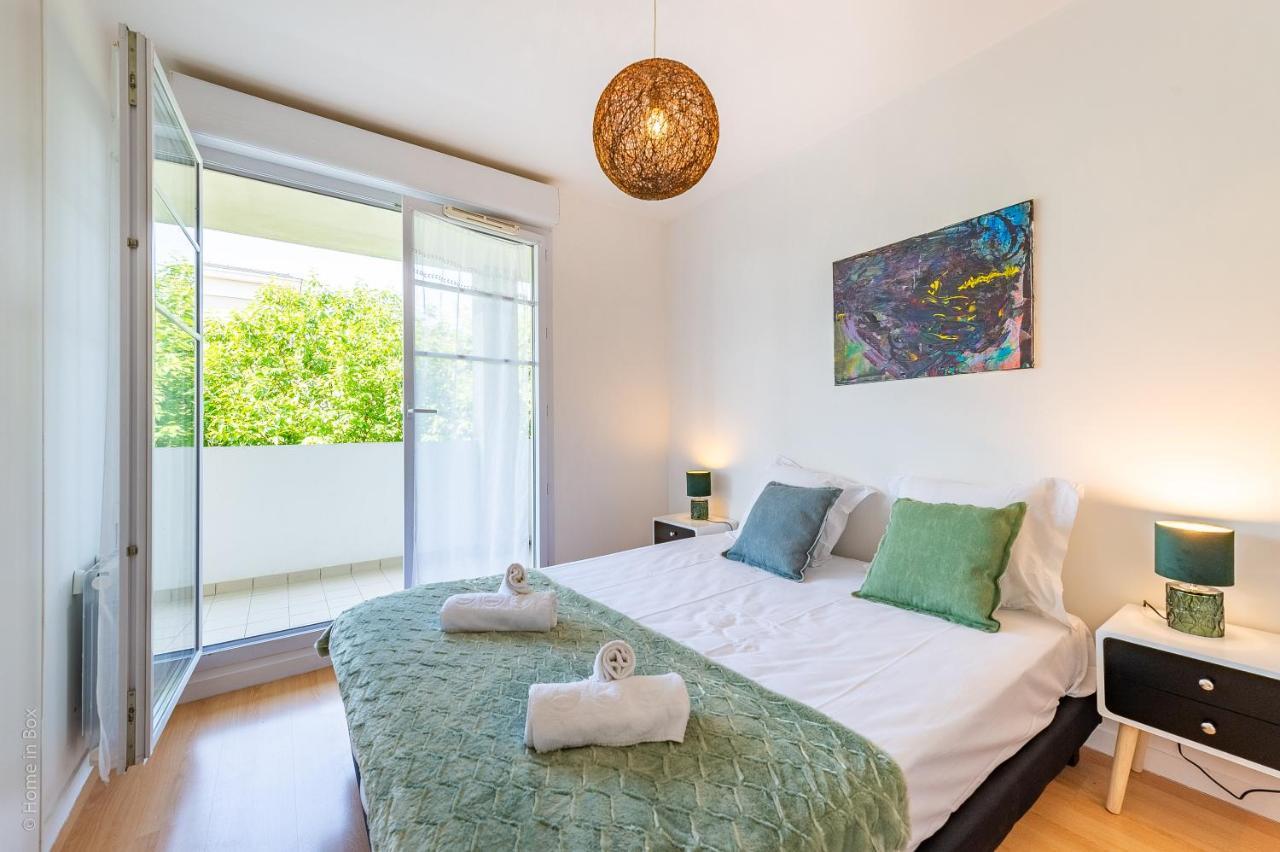 Cozy Corner Apartment Монтеврен Екстериор снимка